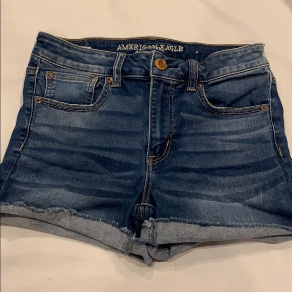 American Eagle stretch high-rise shorts - Picture 1 of 3